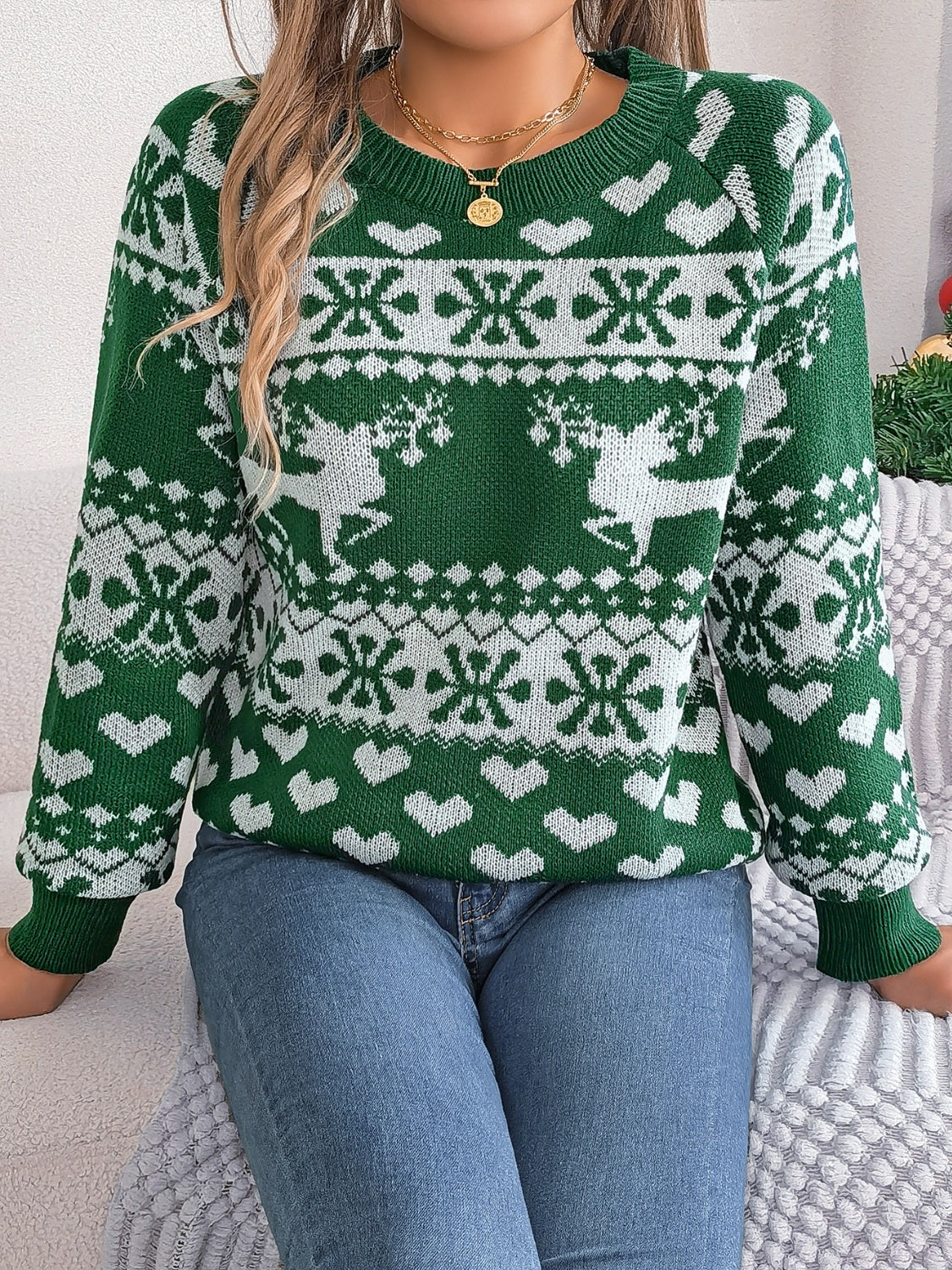 Christmas Element Round Neck Long Sleeve Sweater in dark green