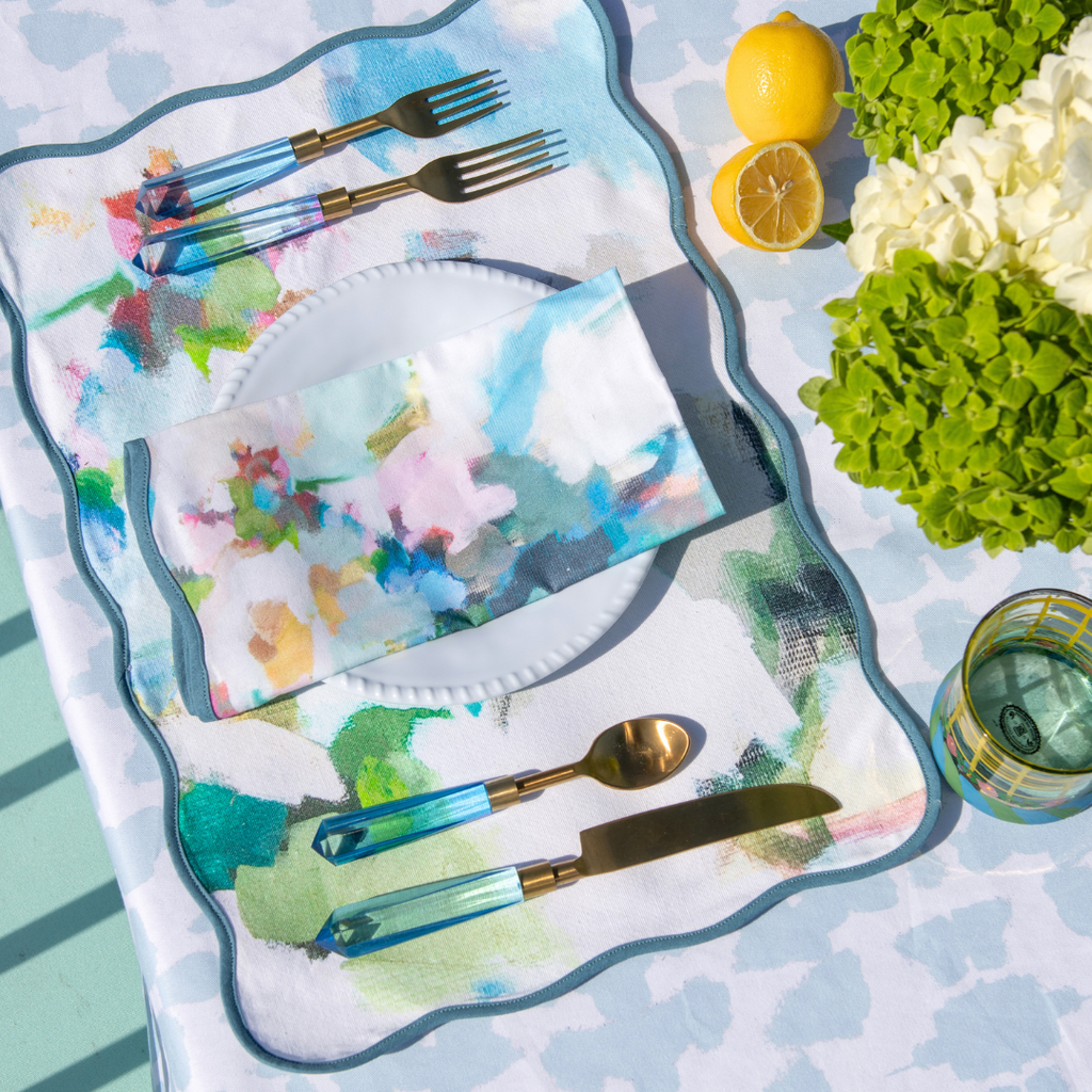 Park Avenue Scalloped Placemats and matching napkin.