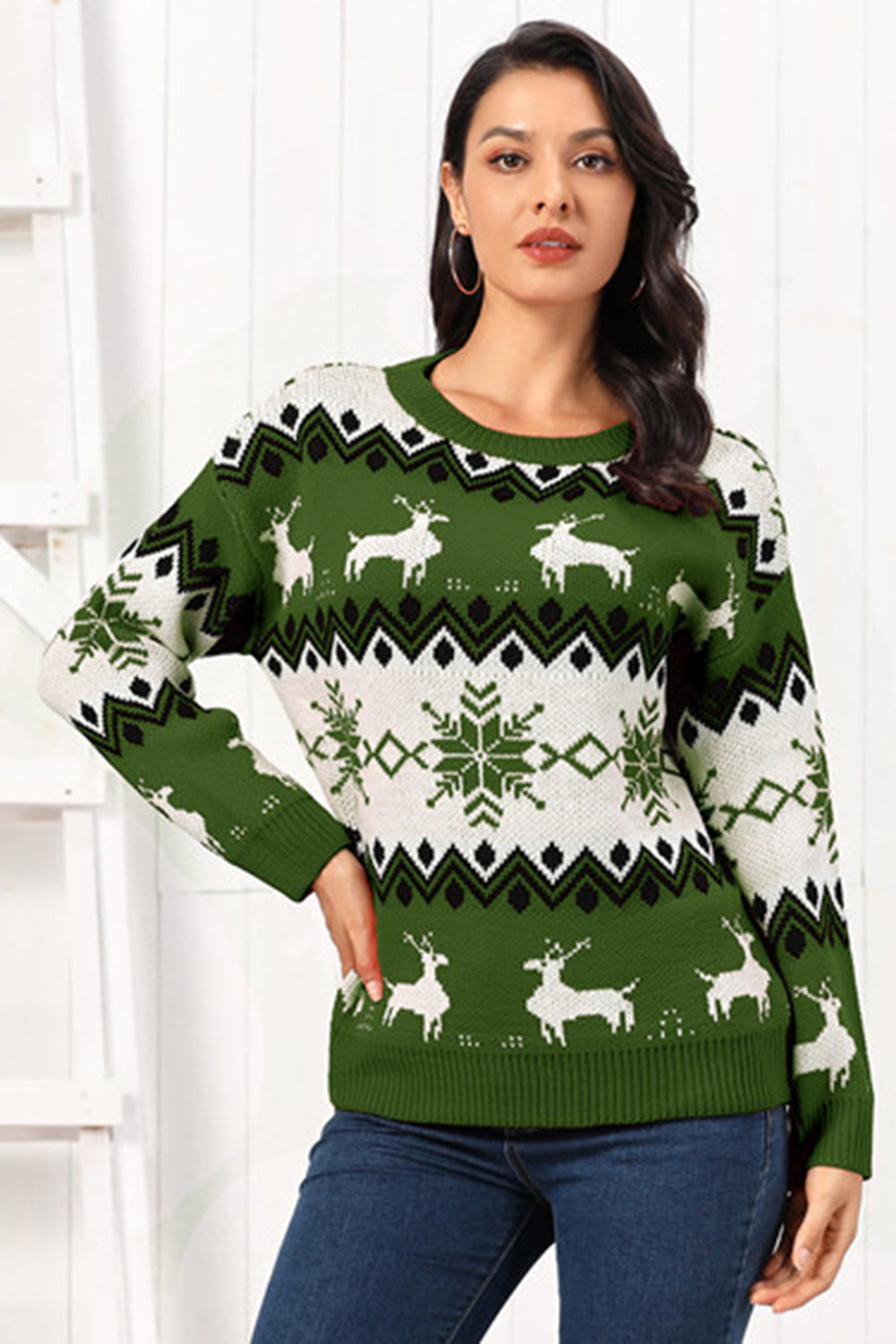 Reindeer Round Neck Sweater in green