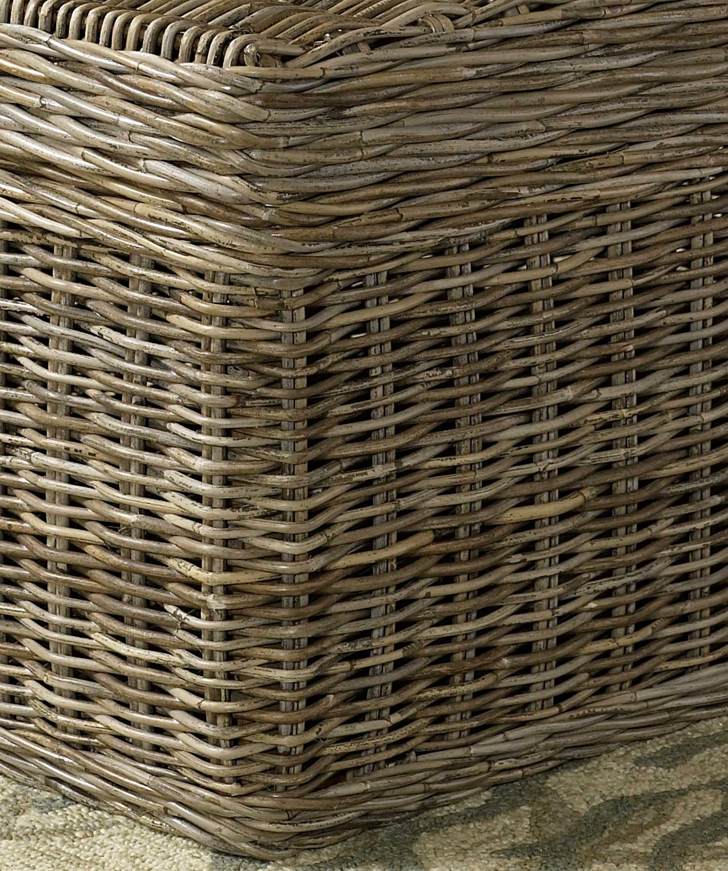 Kubu End Table Trunk from Padma's Plantation Corner detail