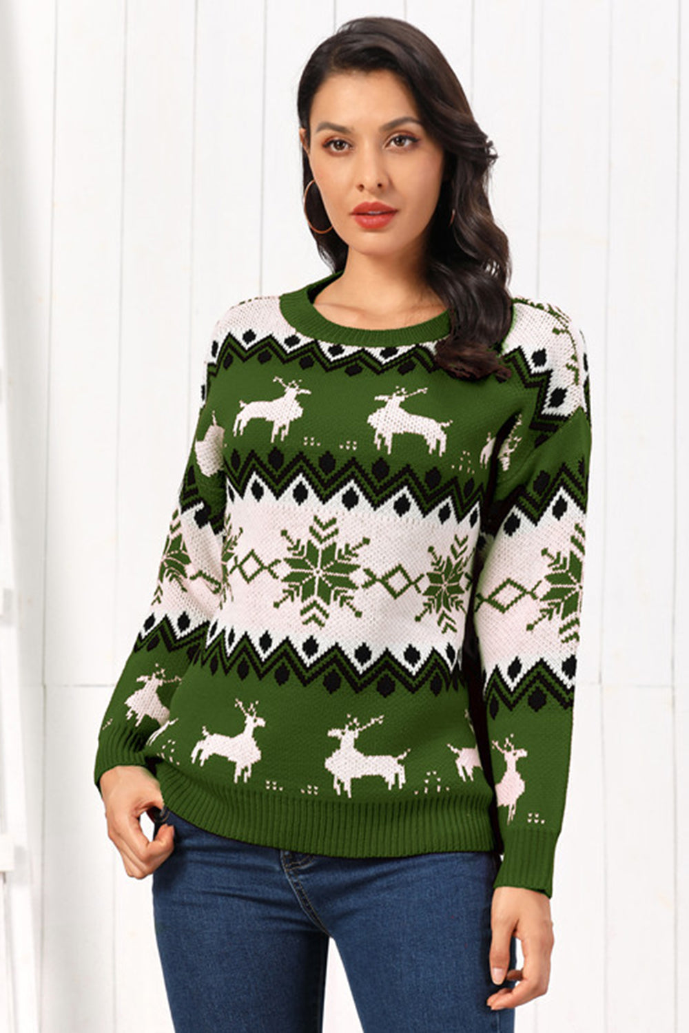Reindeer Round Neck Sweater in green