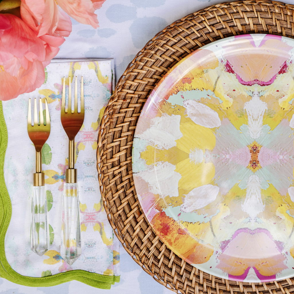 Dogwood Scalloped Dinner Napkins add color and texture