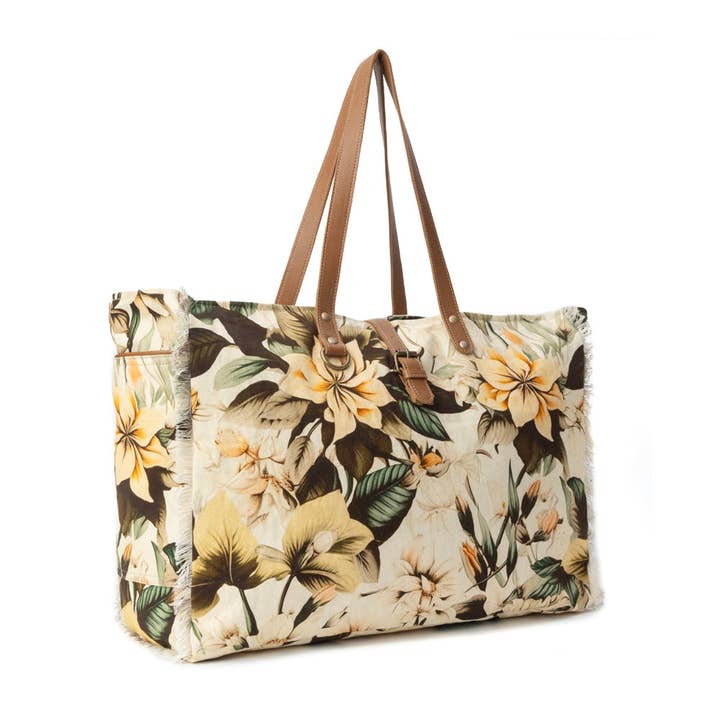 Lovely Florals Weekender Bag in off white has an 11" handle