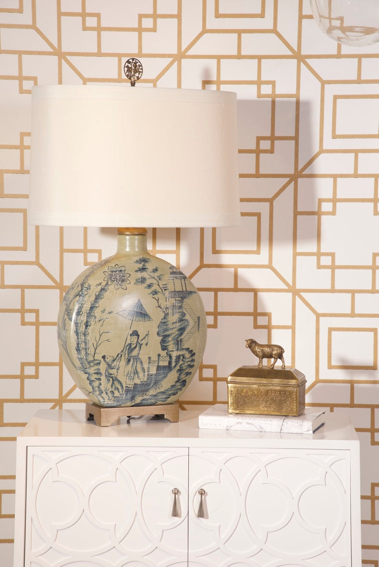 Ancient Snuff Bottle Lamp