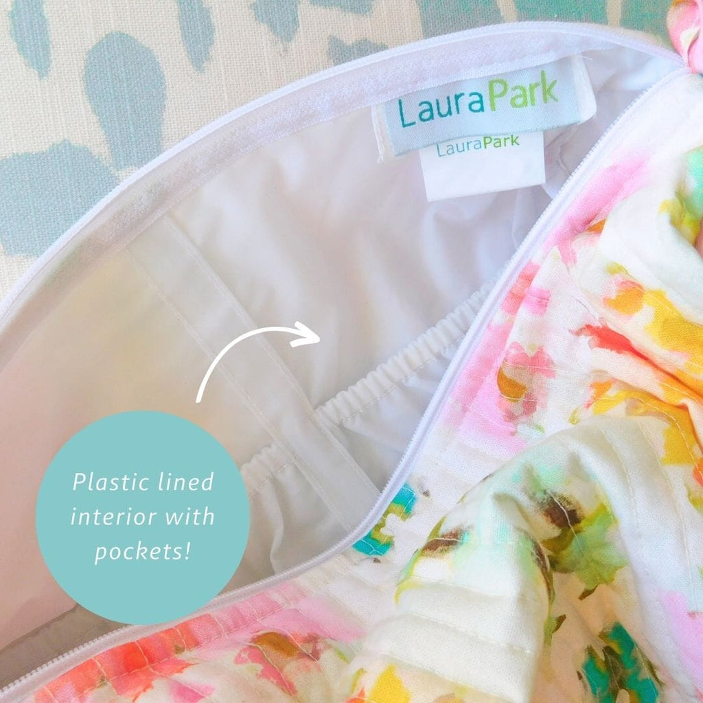 Antigua Smile Cosmetic Bag interior view