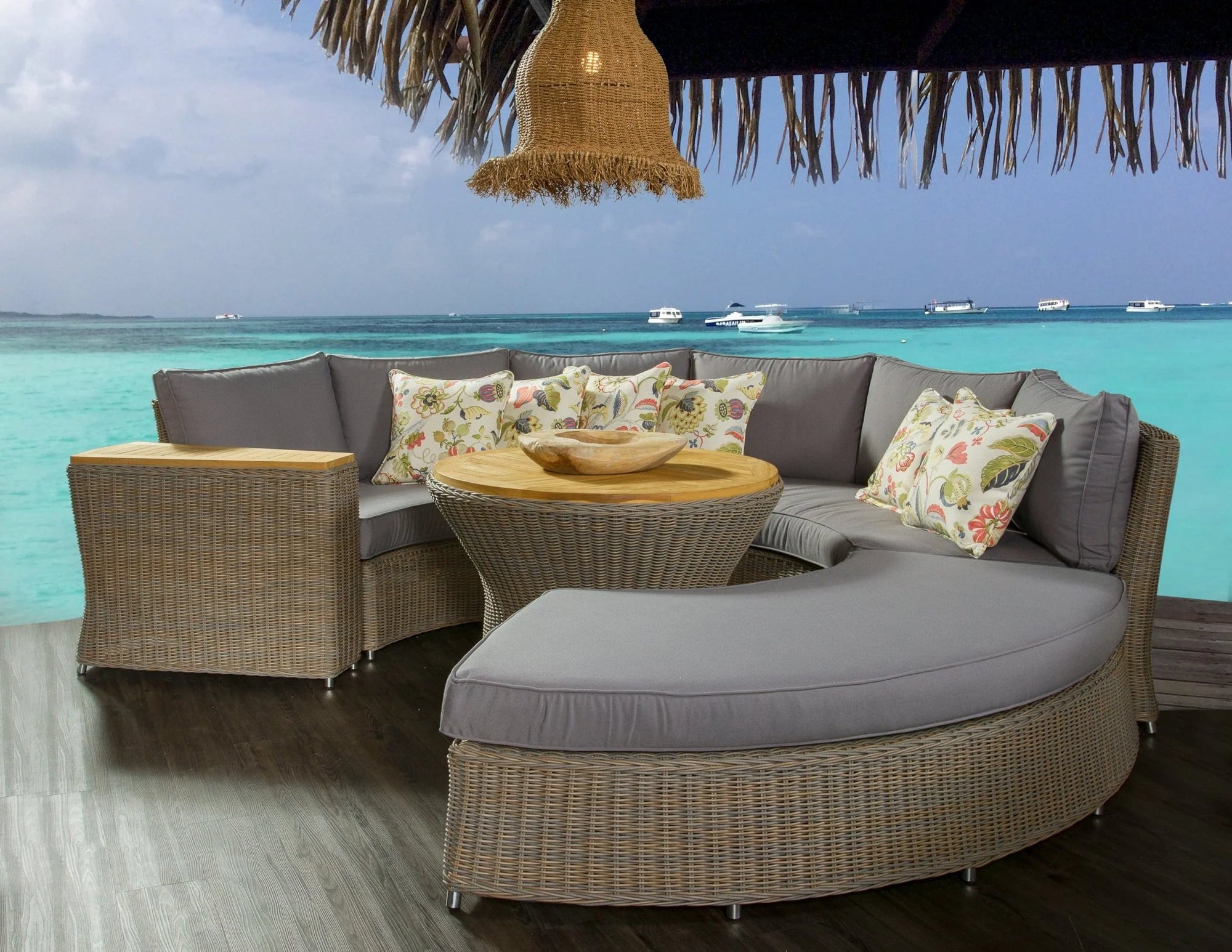 Barbados Outdoor Rounded Sofa
