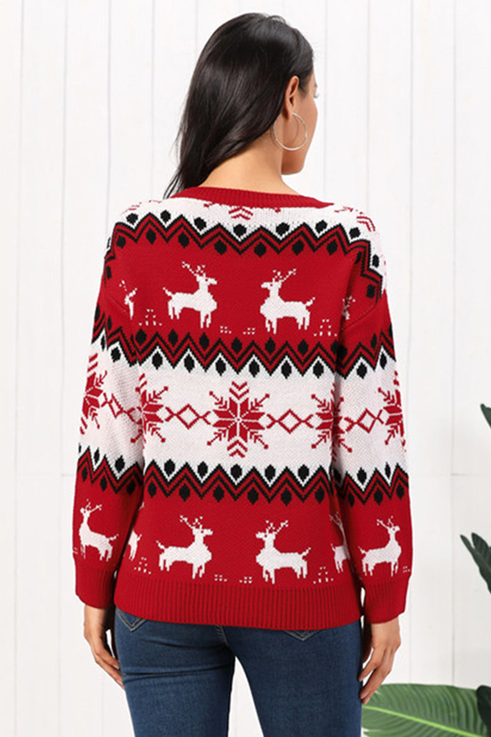 Reindeer Round Neck Sweater in deep red