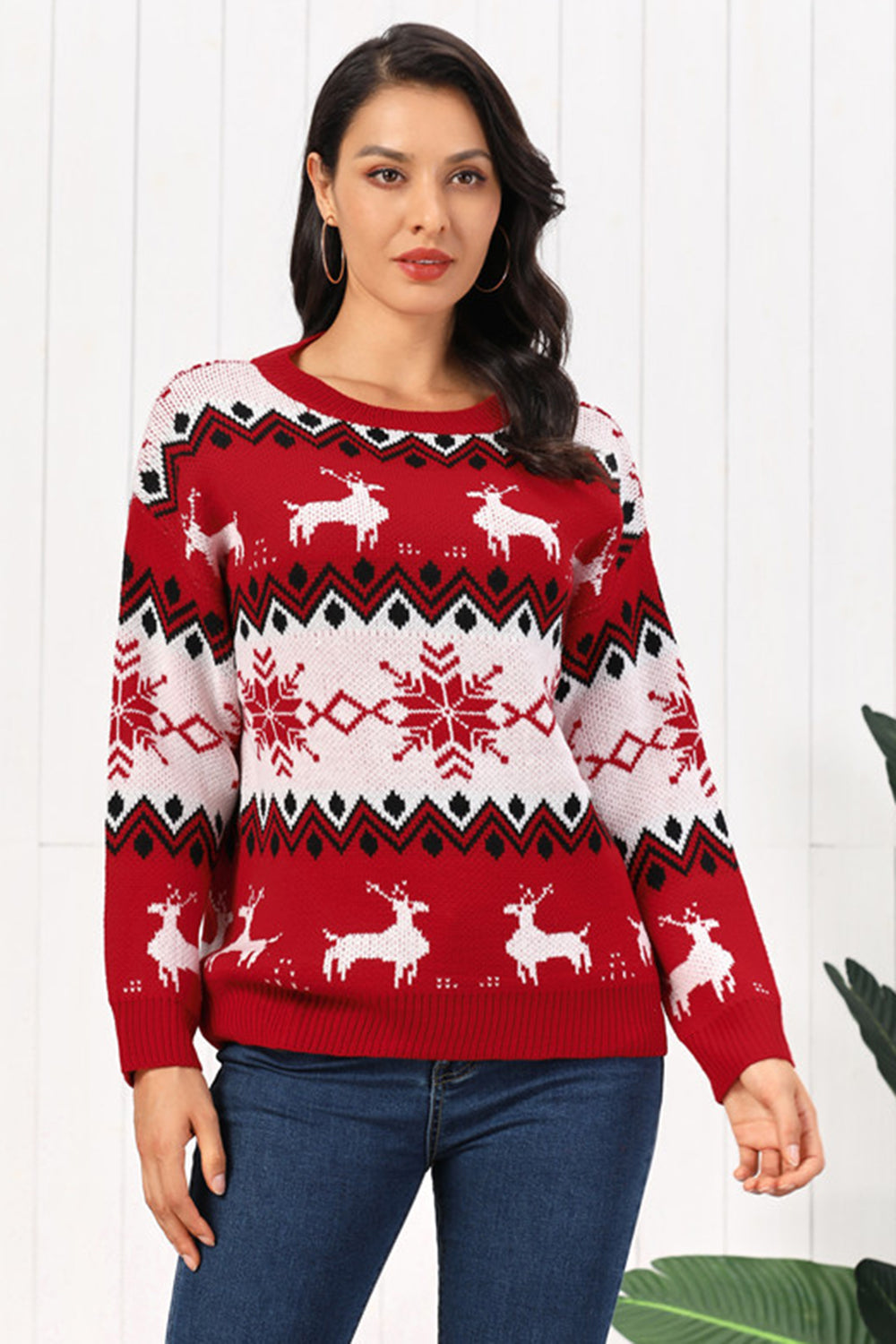 Reindeer Round Neck Sweater in deep red