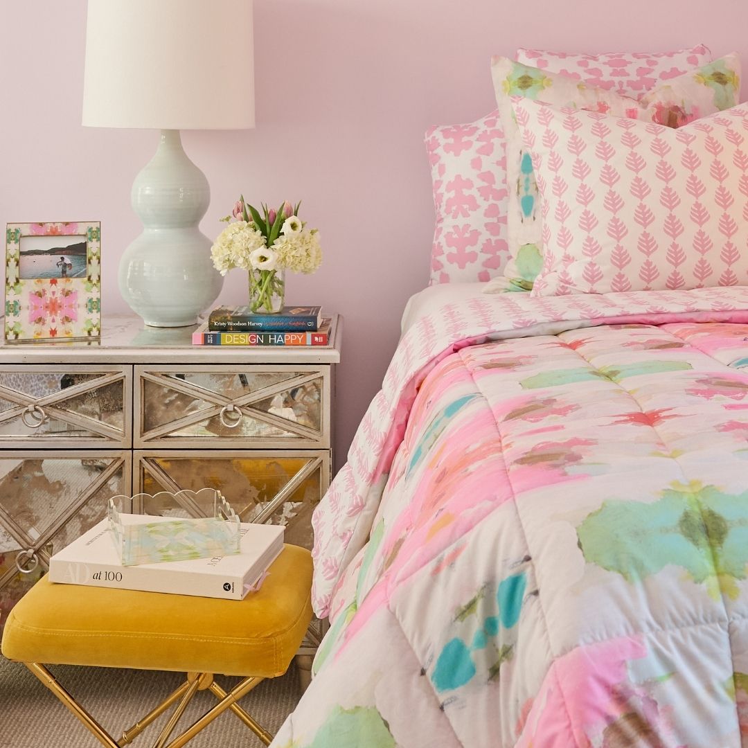 Giverny Comforter Set