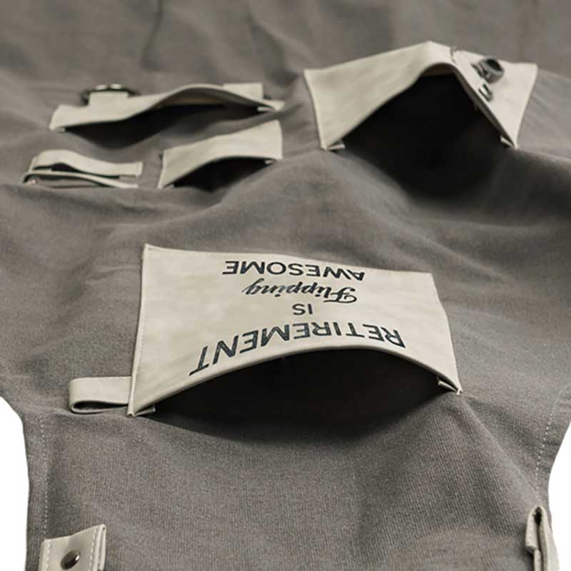 Retirement is Flipping Awesome grillng apron pocket detail view