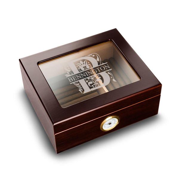 Mahogany Humidor with glass top and personalization filigree style